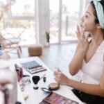 수분 토너 고르는 기준, 세안 후 당김과 화장 밀착도에 따른 제형 차이